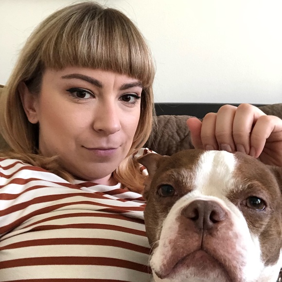 Meet your Posher, Julia - Picture 1 of 1